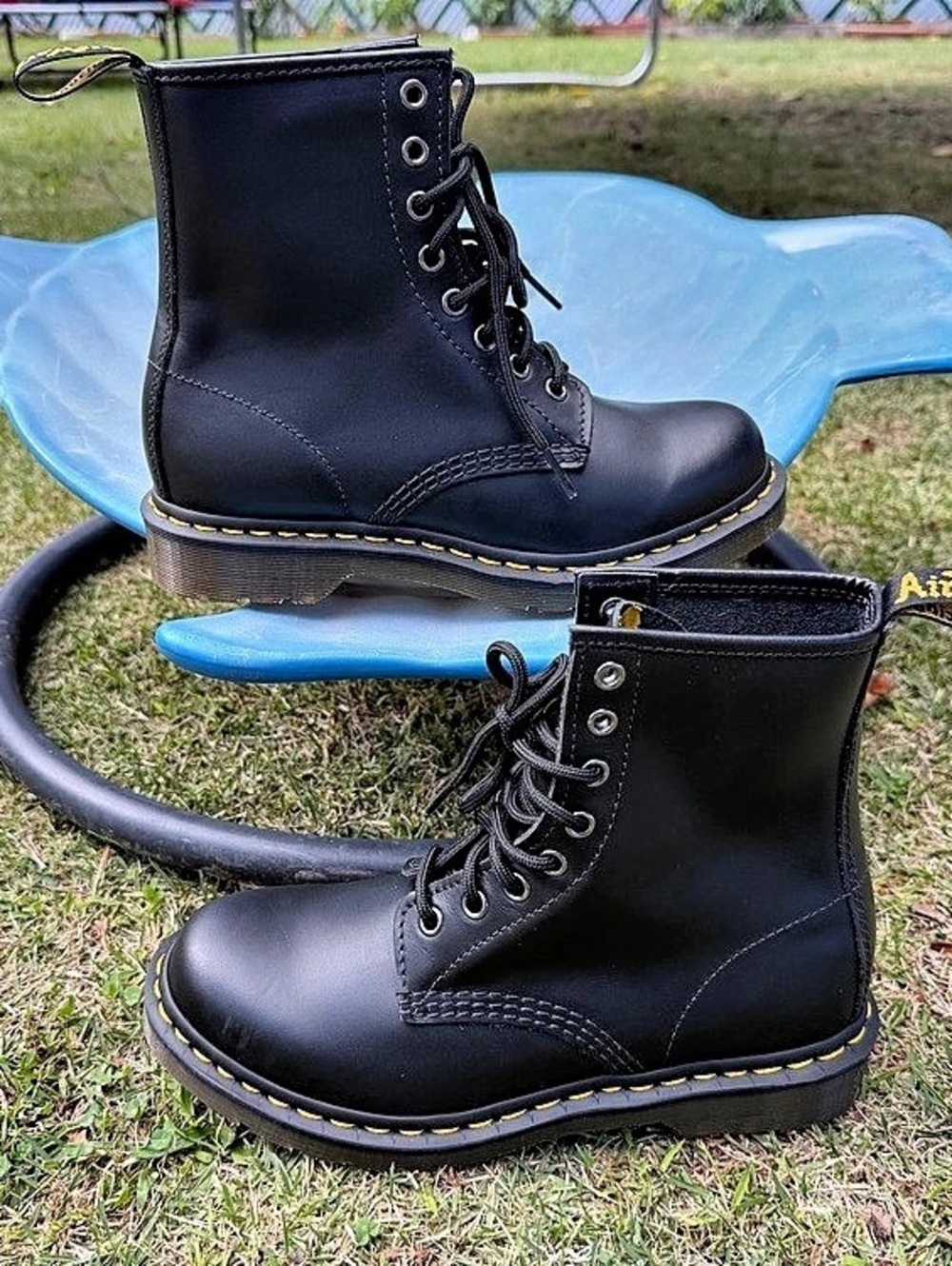 Dr. Martens 1460 Smooth Leather 8-Eye Boots Black US 7